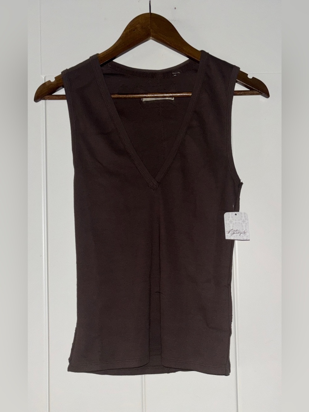 Free People We The Free Neria V-Neck Slim Fit Tank Top Double Expresso Women L